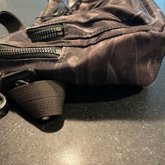 MZ WALLACE Roxy Camera Bag in Raven XXS - Picture 10 of 11